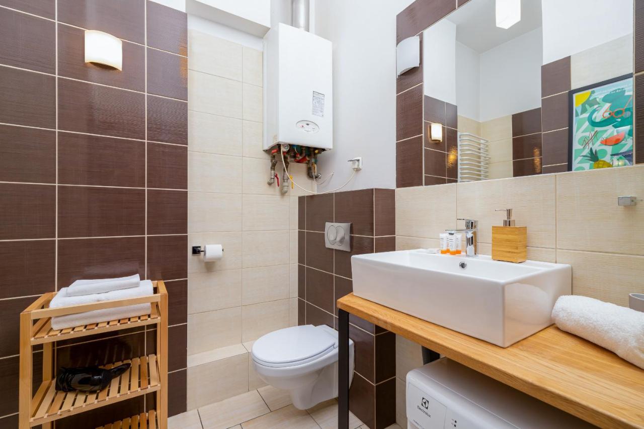 Kazimierz Apartments Near Wawel Royal Castle By Renters Krakow Exterior photo